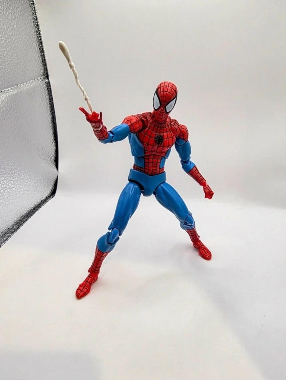 CT Toys MAFEX No.185 Spider-Man Classic costume 1/12, 6inch scale Action Figure